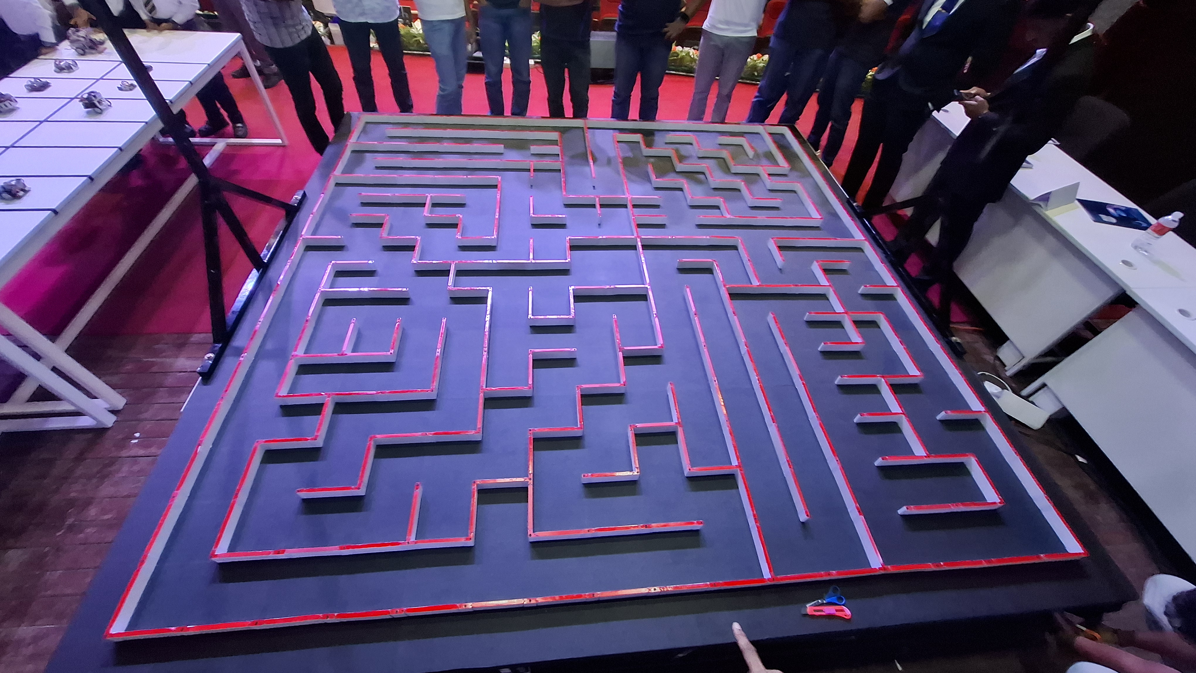 Competition maze